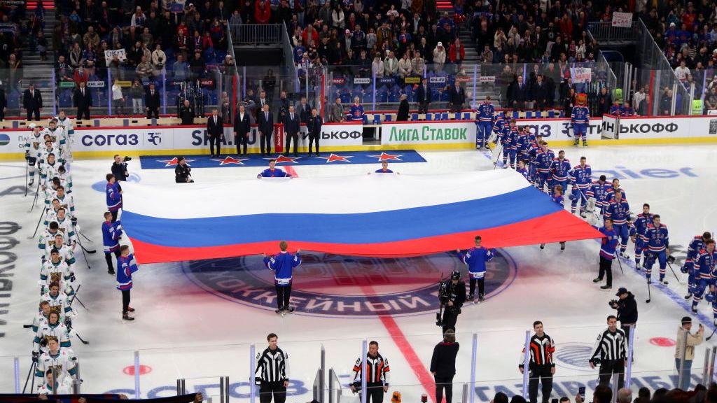 KHL má pořád peníze, hvězdy a plní své poslání. Místo Česka se loví jinde